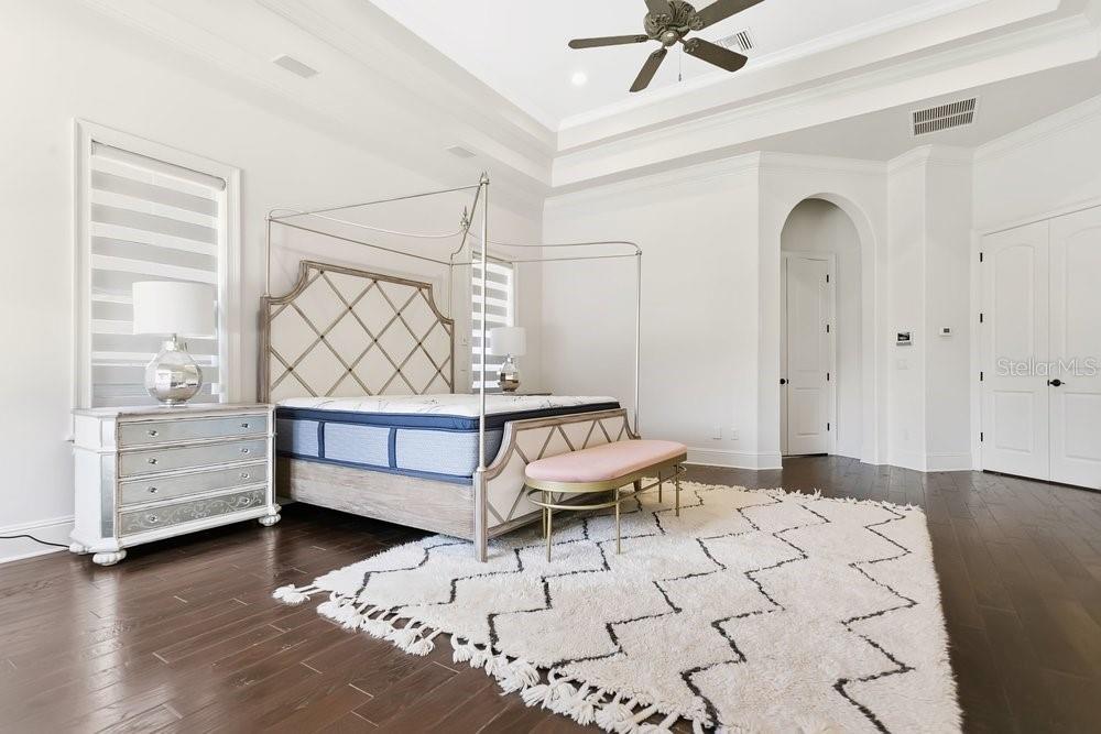 RESERVE AT LAKE BUTLER SOUND - Residential Lease