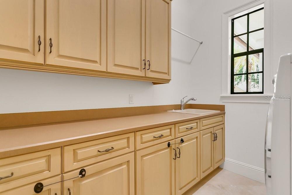 RESERVE AT LAKE BUTLER SOUND - Residential Lease