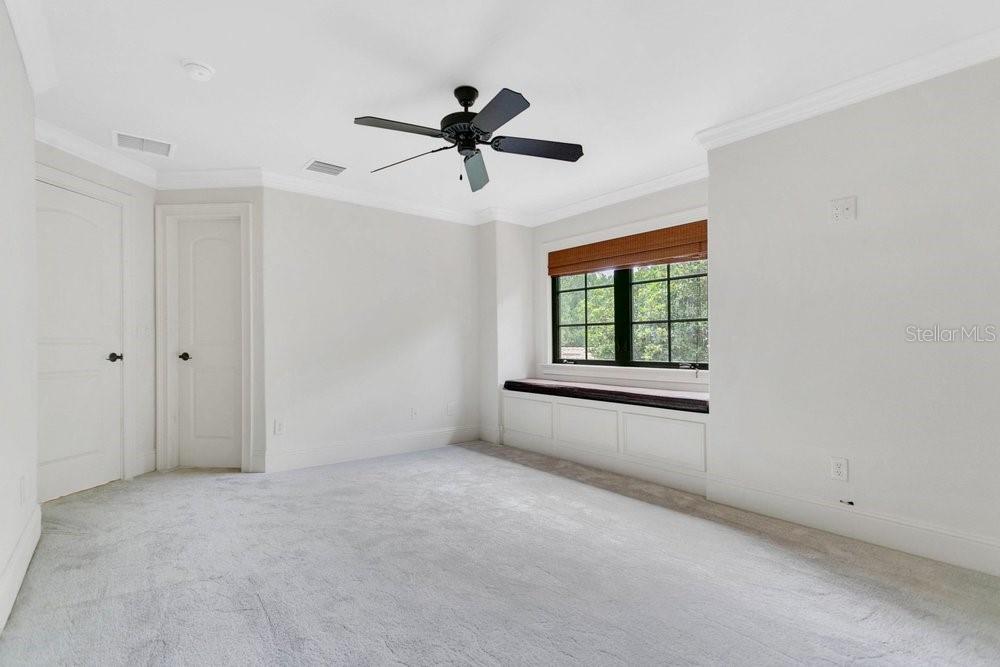 RESERVE AT LAKE BUTLER SOUND - Residential Lease