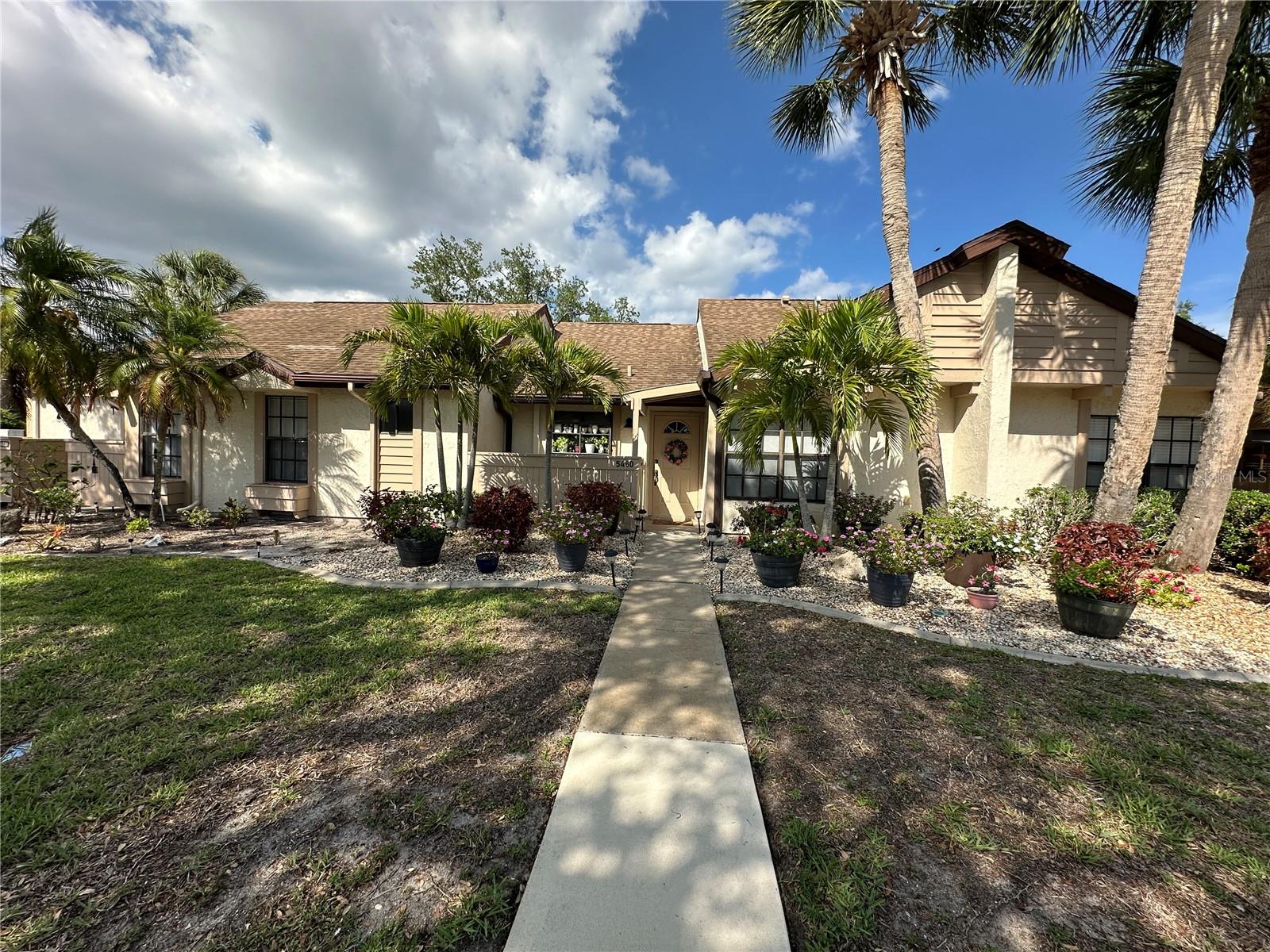 NORTH PORT CHARLOTTE COUNTRY CLUB - Residential