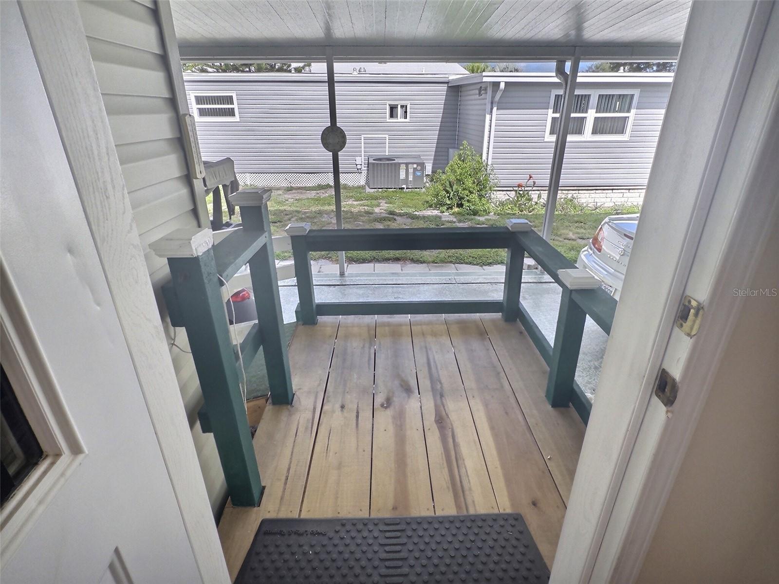 PALM HILL MOBILE HOME PARK UNREC - Residential Lease
