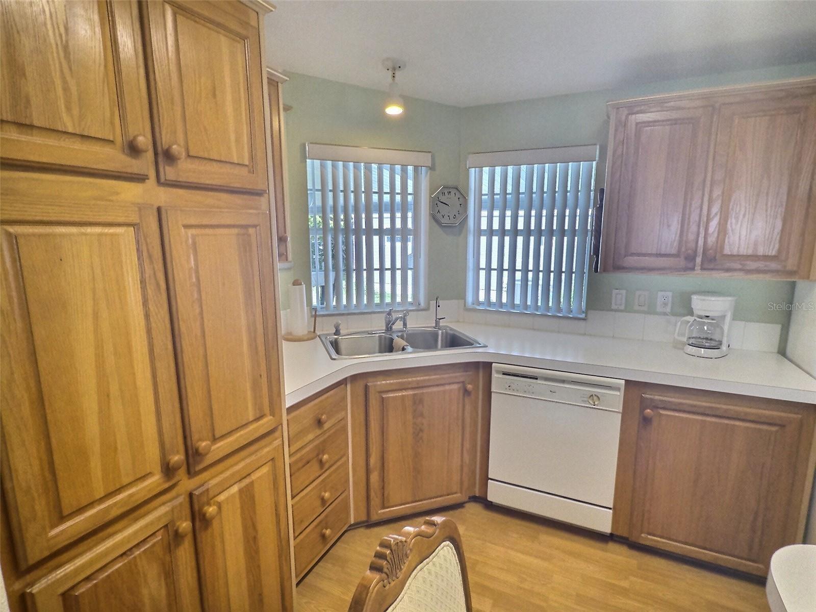 PALM HILL MOBILE HOME PARK UNREC - Residential Lease
