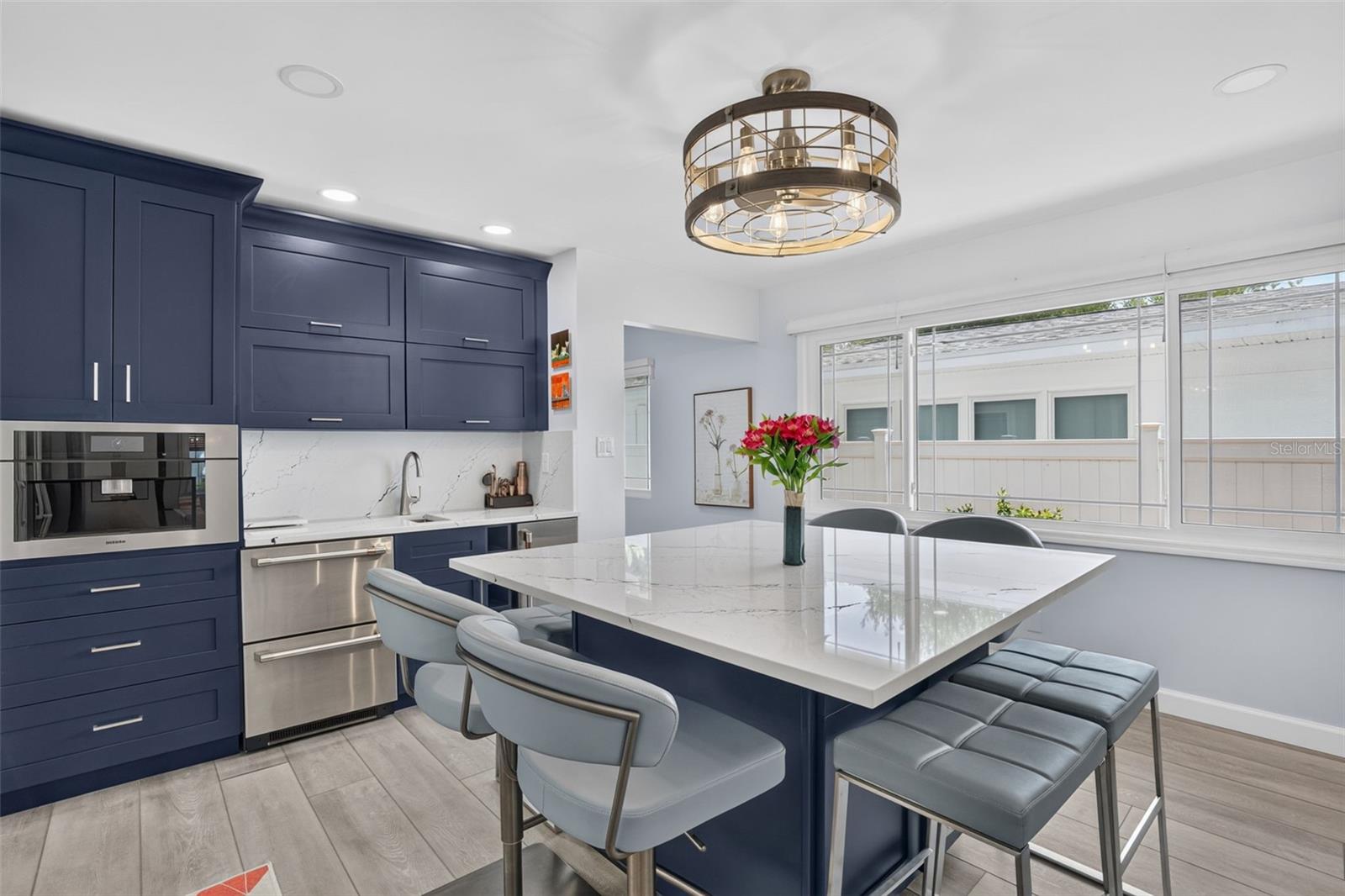 ROSS OAKS - Residential