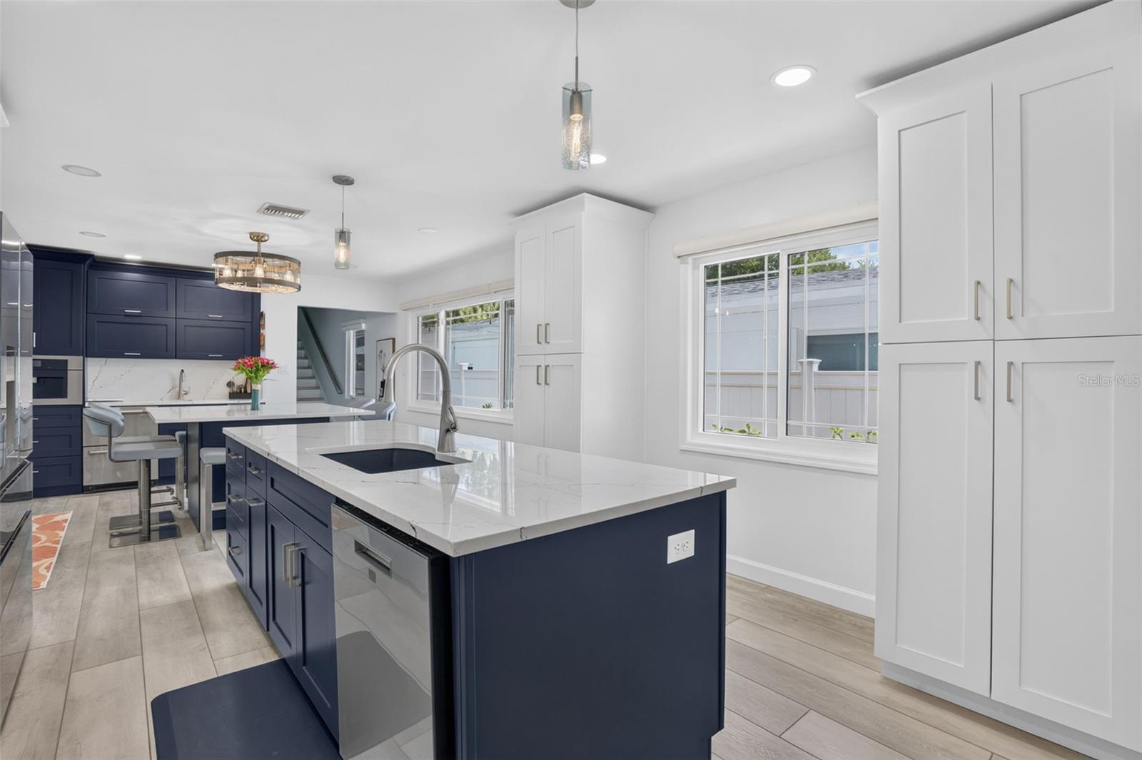 ROSS OAKS - Residential