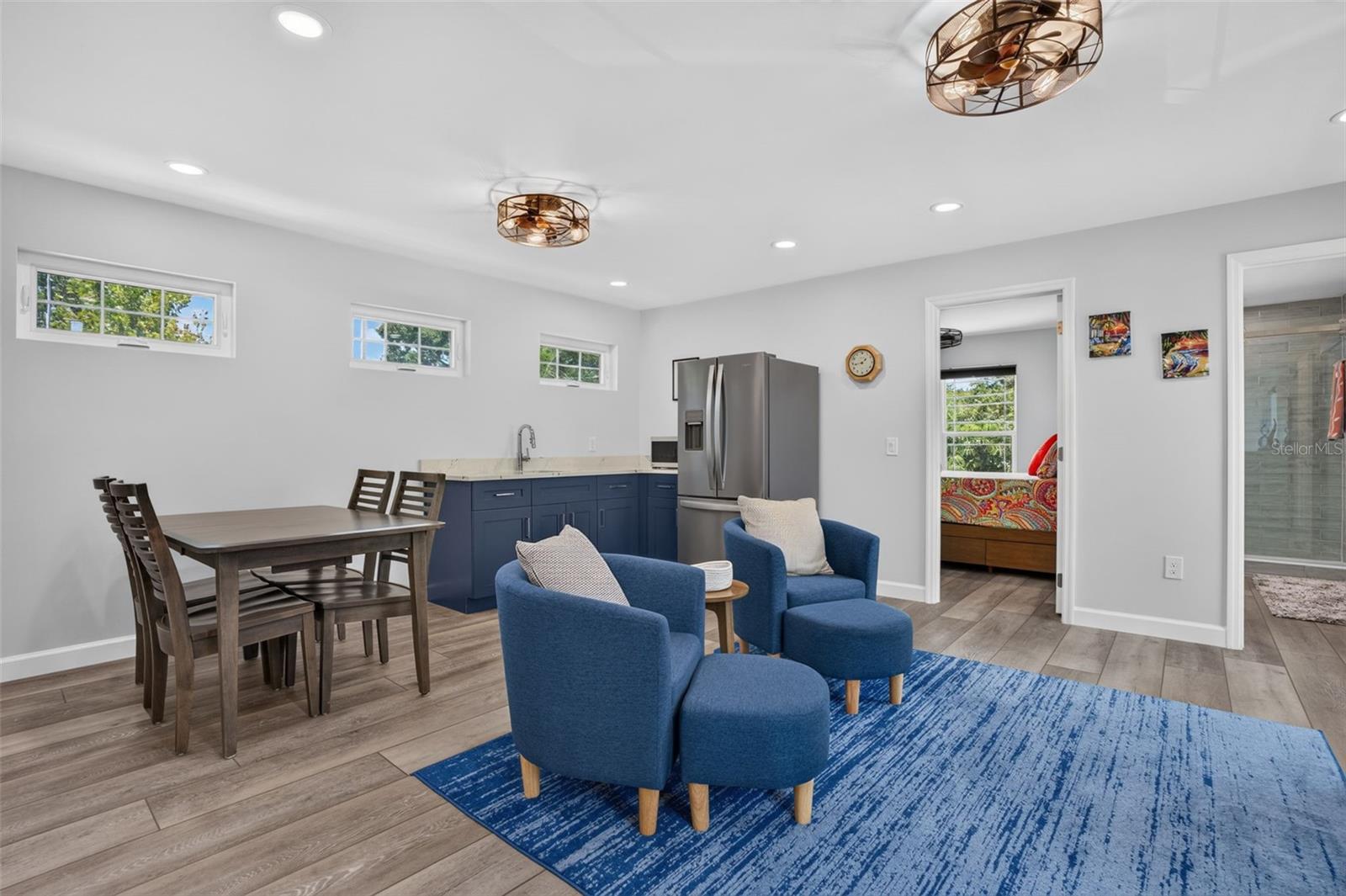 ROSS OAKS - Residential