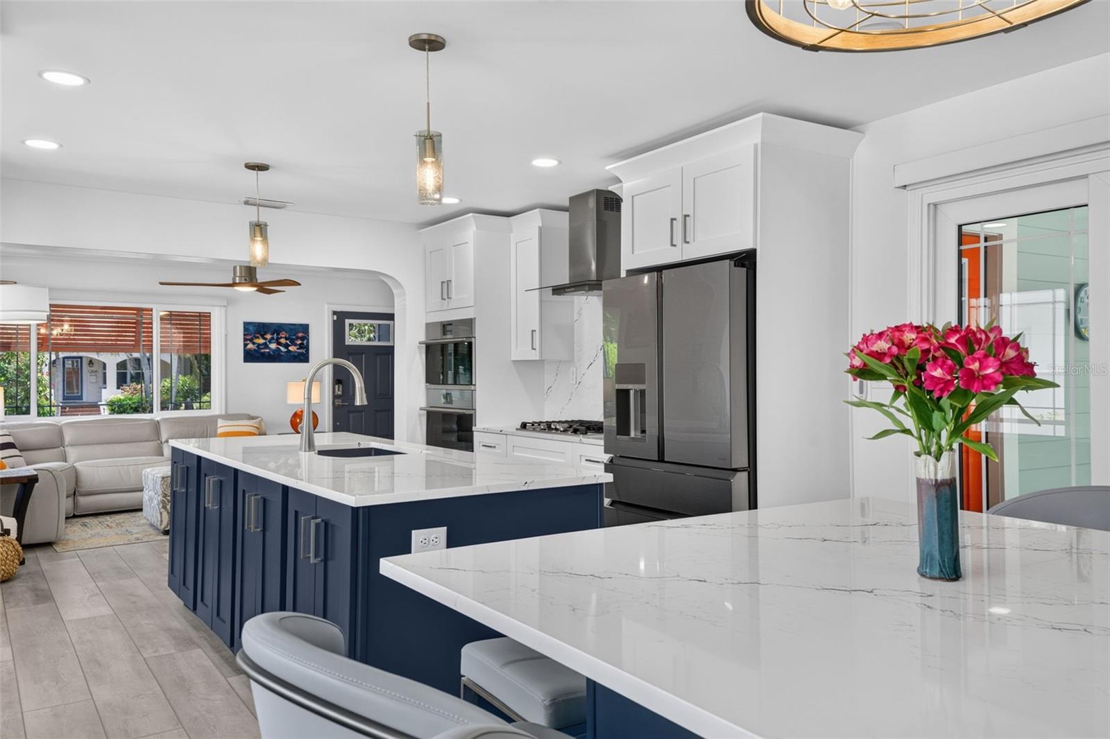 ROSS OAKS - Residential