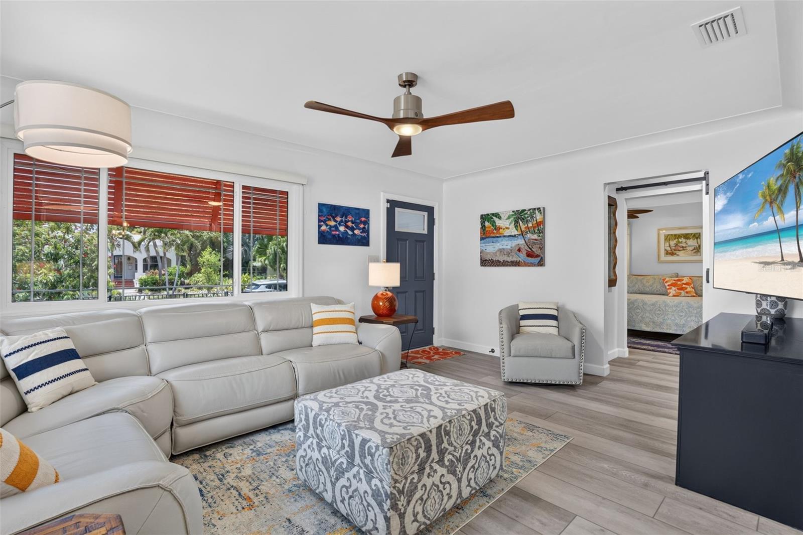 ROSS OAKS - Residential