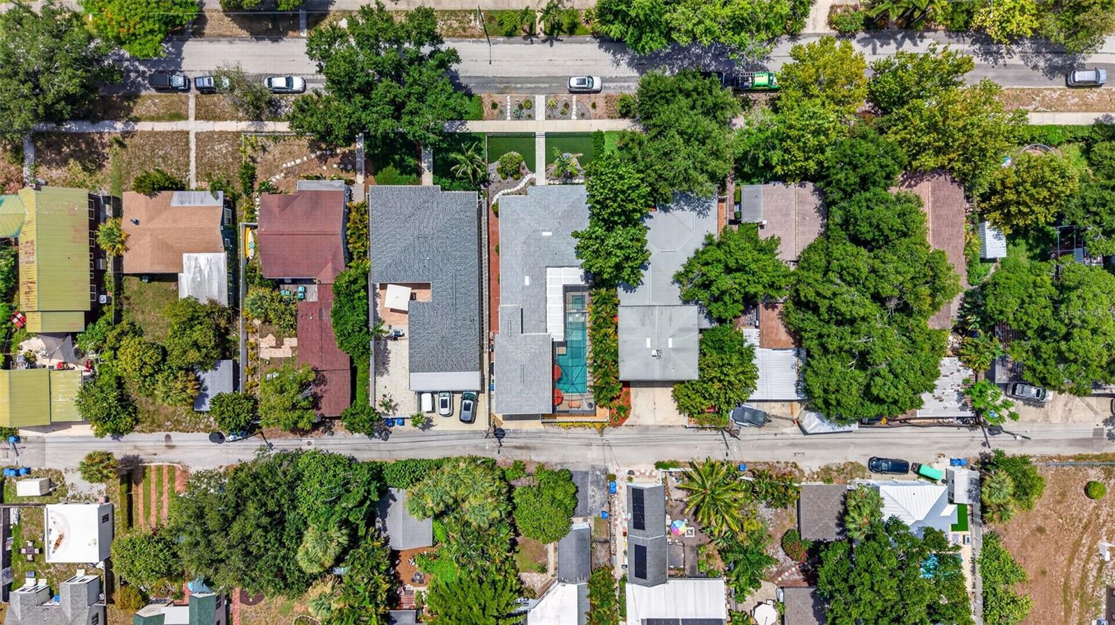 ROSS OAKS - Residential