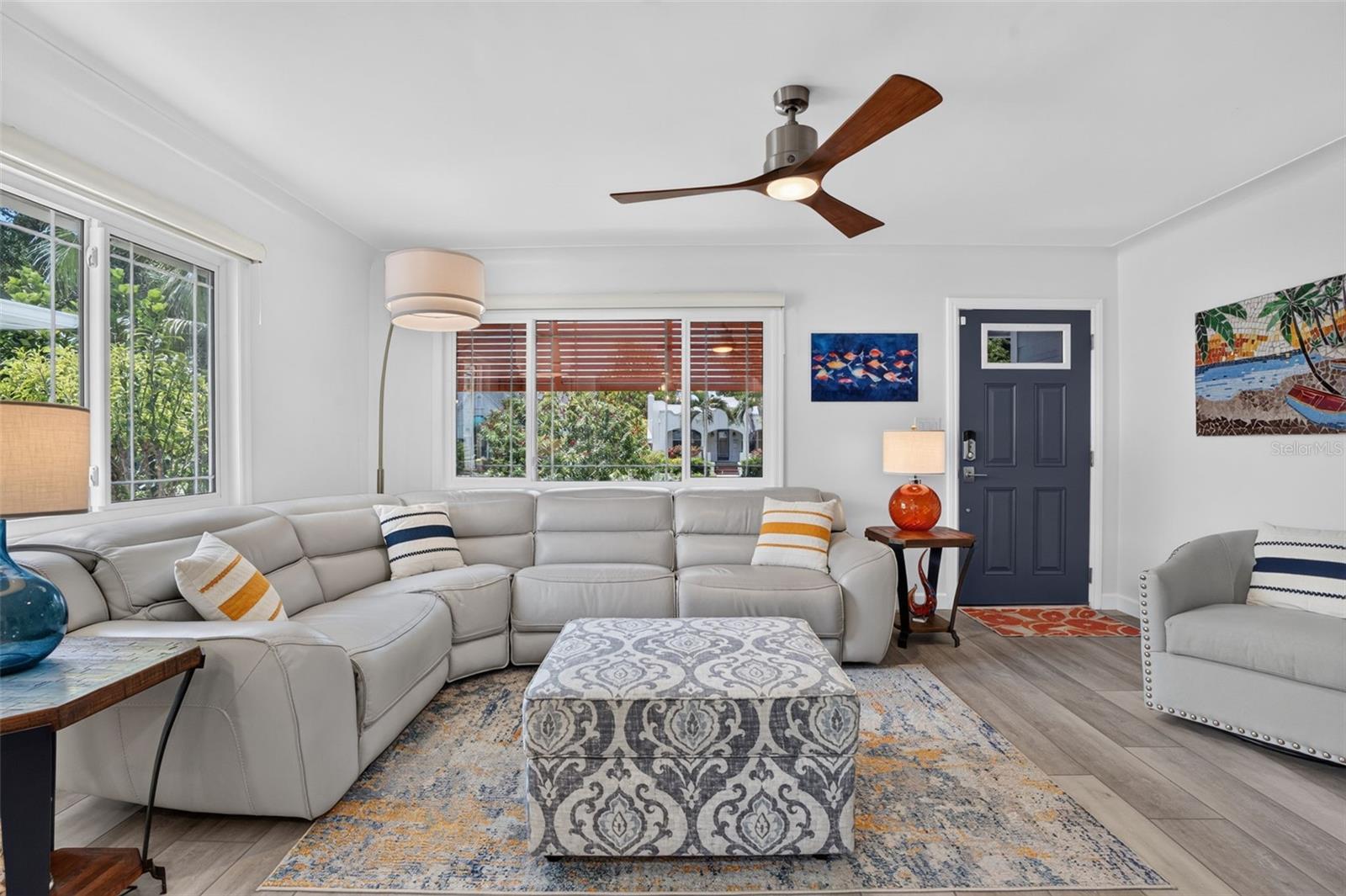 ROSS OAKS - Residential