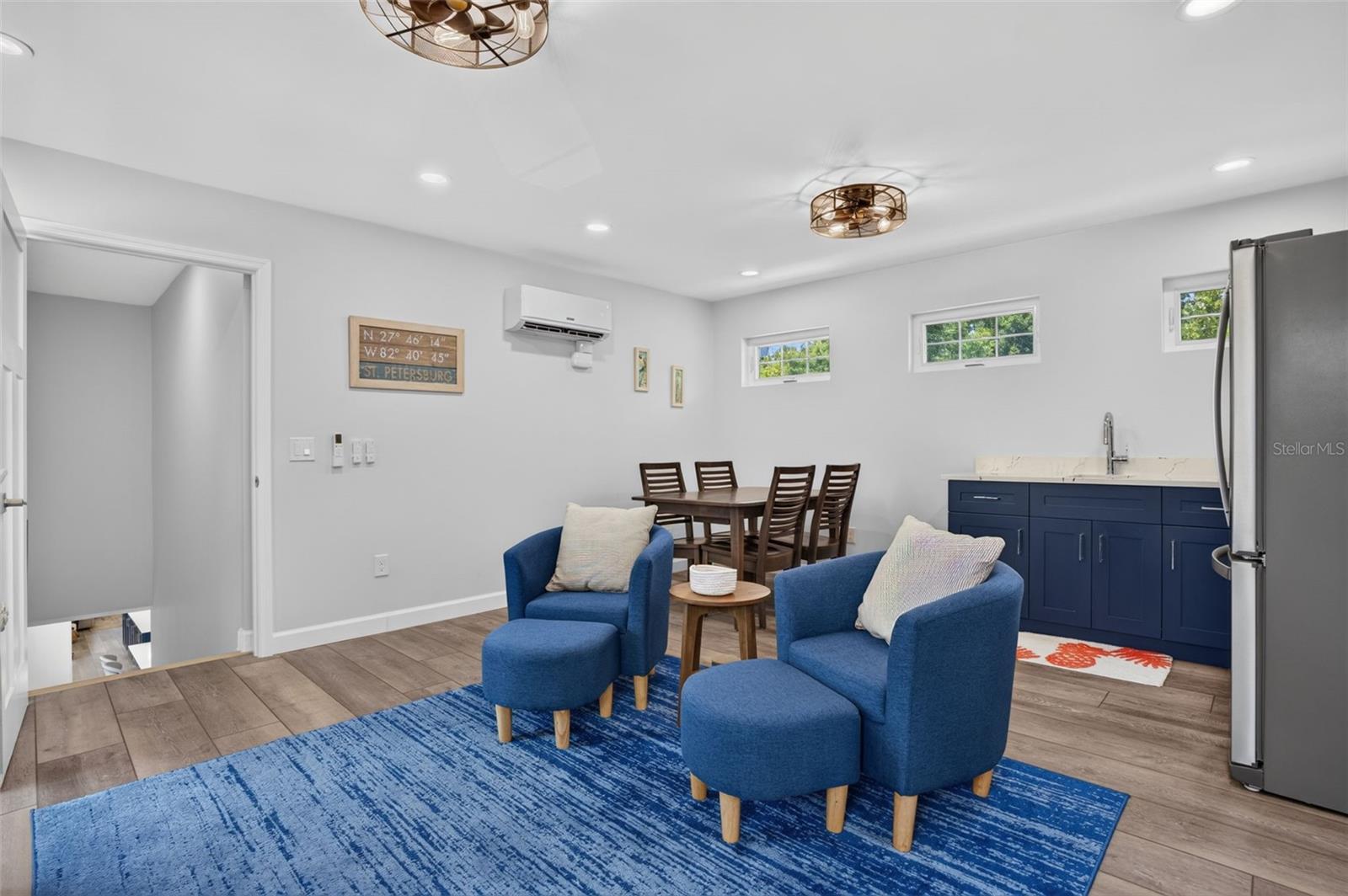 ROSS OAKS - Residential