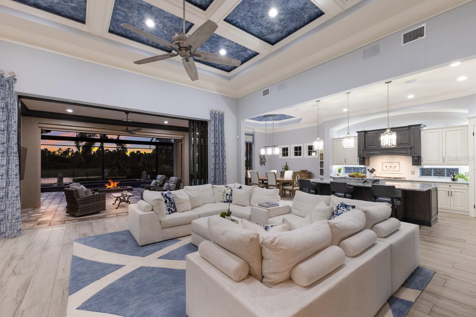 COUNTRY CLUB EAST AT LAKEWD RNCH UU2 - Residential