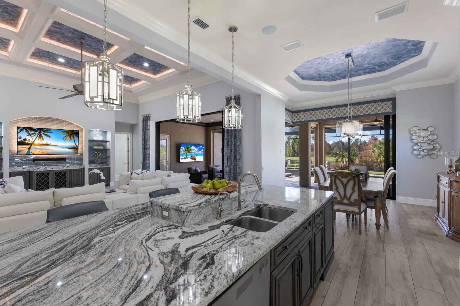COUNTRY CLUB EAST AT LAKEWD RNCH UU2 - Residential