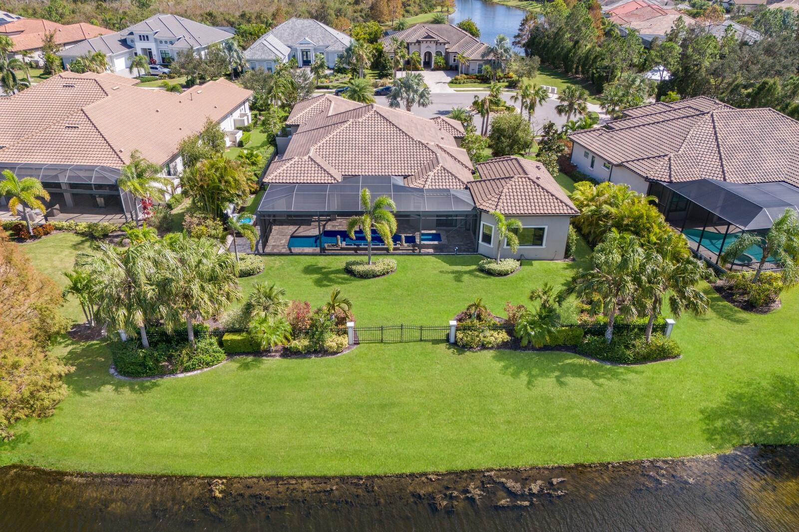 COUNTRY CLUB EAST AT LAKEWD RNCH UU2 - Residential