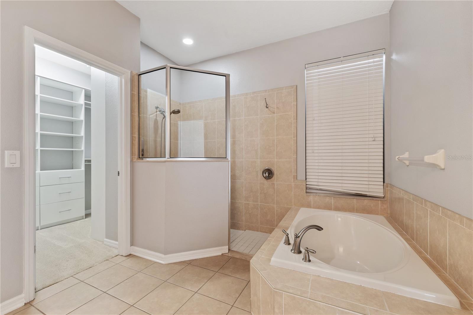 SEVEN OAKS PRCL C-1C/C-1D B-16 - Residential