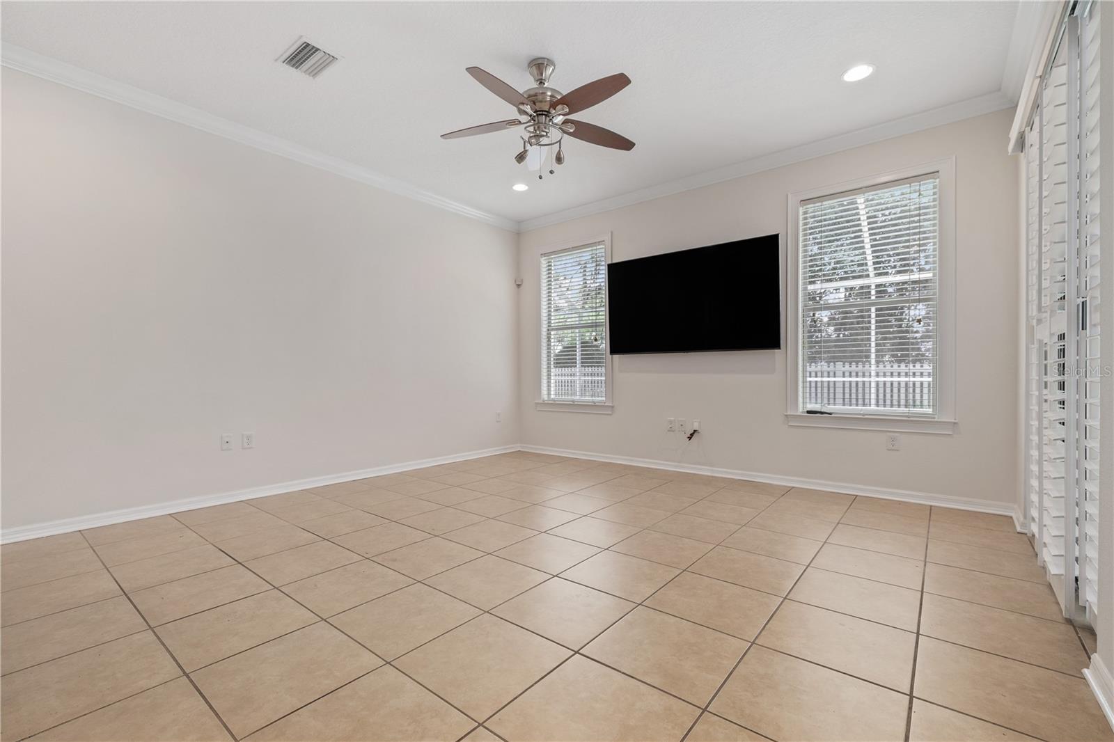 SEVEN OAKS PRCL C-1C/C-1D B-16 - Residential
