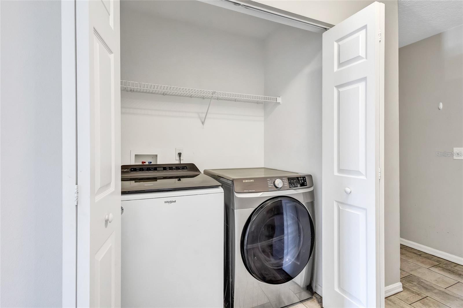 SUMMERVIEW OAKS SUB - Residential