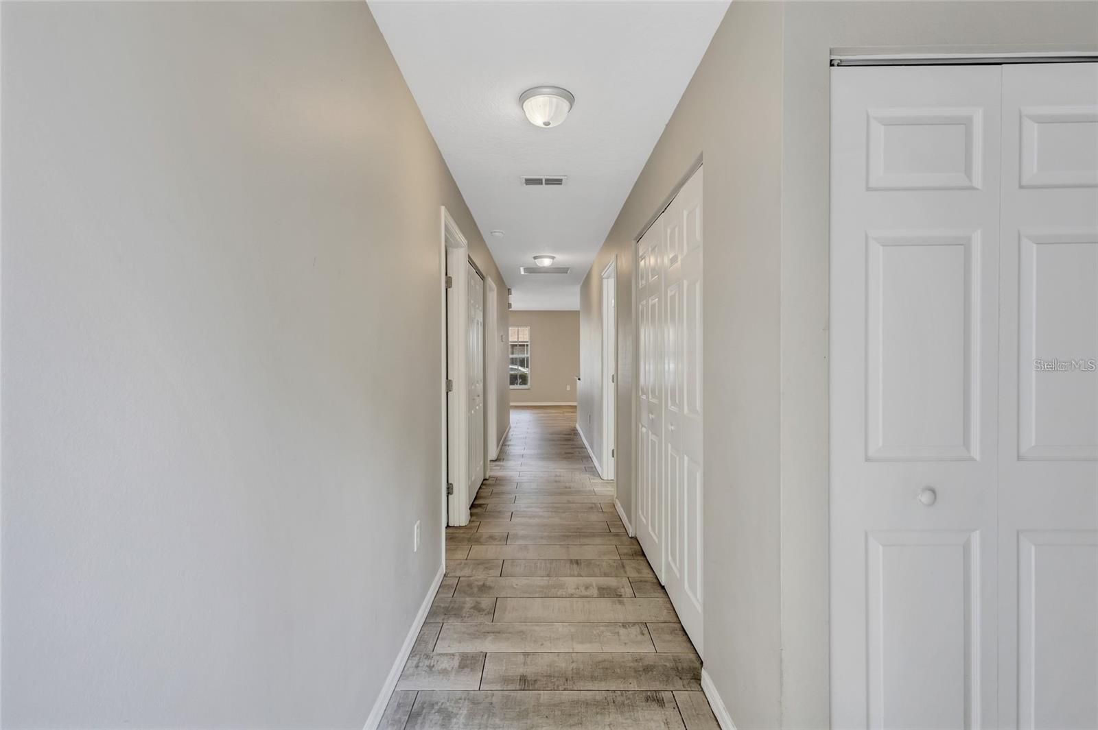 SUMMERVIEW OAKS SUB - Residential
