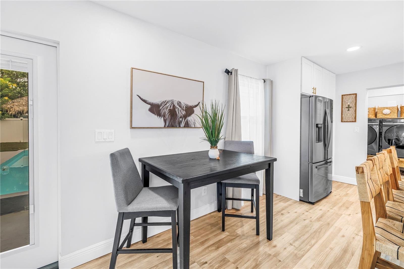 MEADOW LAWN 9TH ADD - Residential