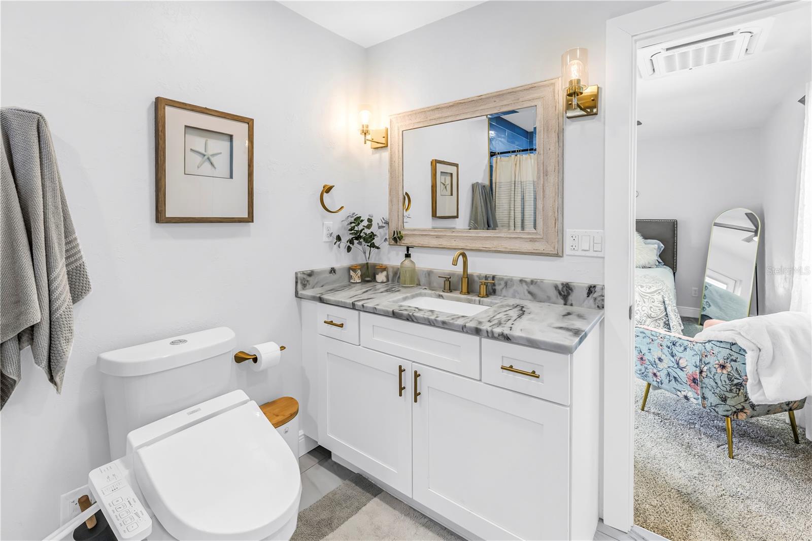MEADOW LAWN 9TH ADD - Residential