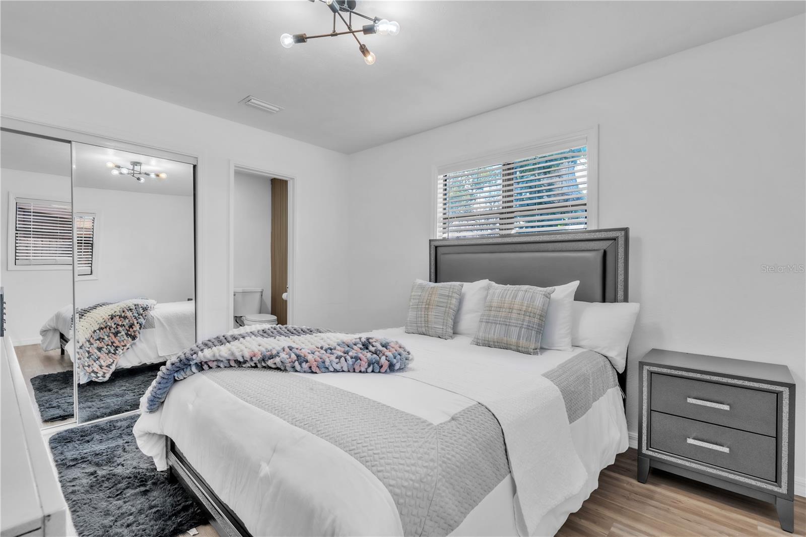 GANDY GARDENS 3 - Residential