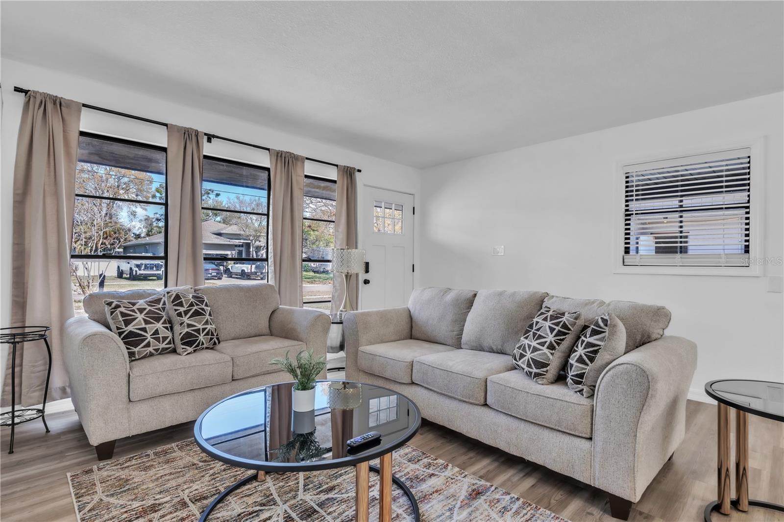 GANDY GARDENS 3 - Residential