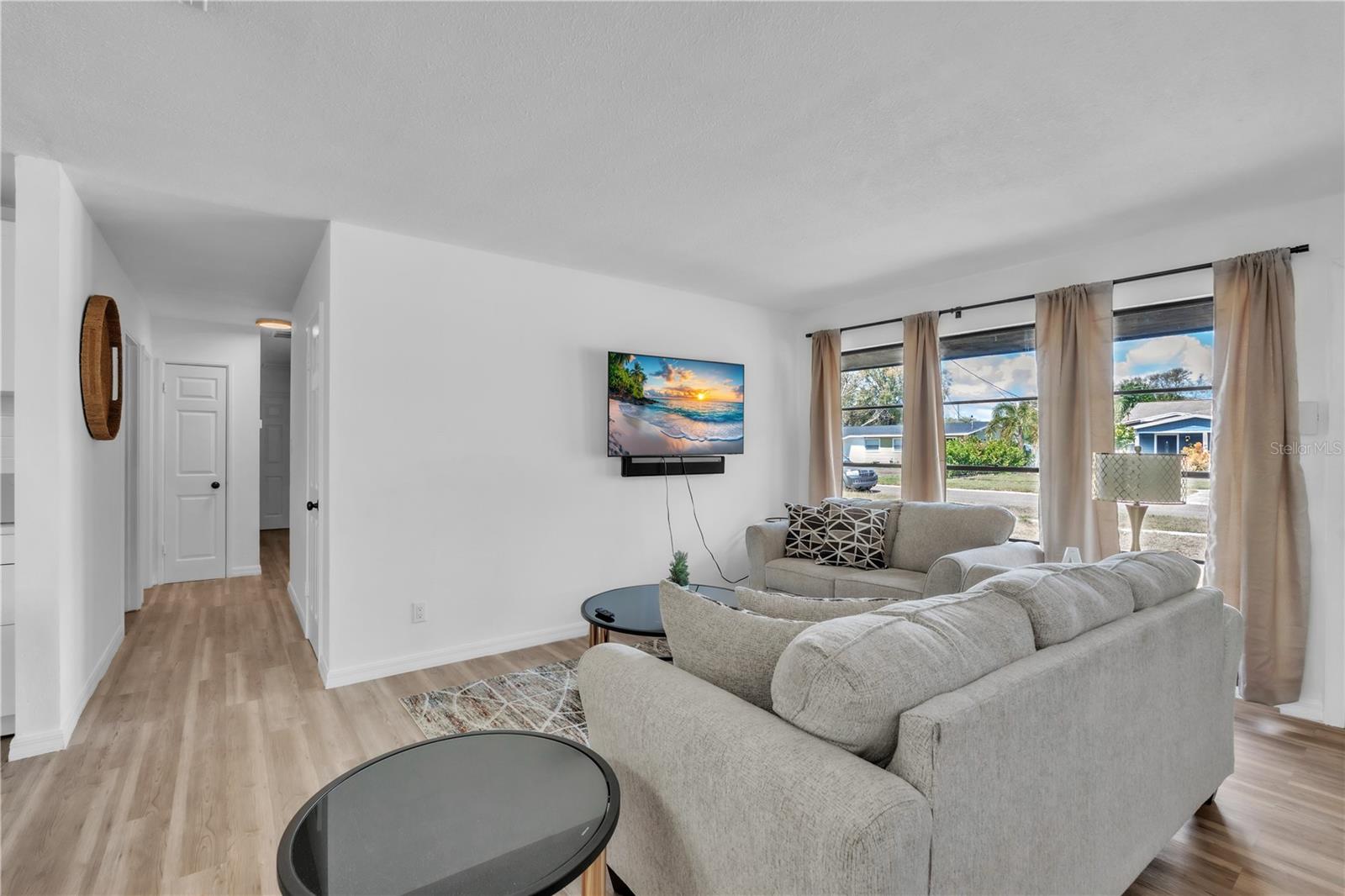 GANDY GARDENS 3 - Residential