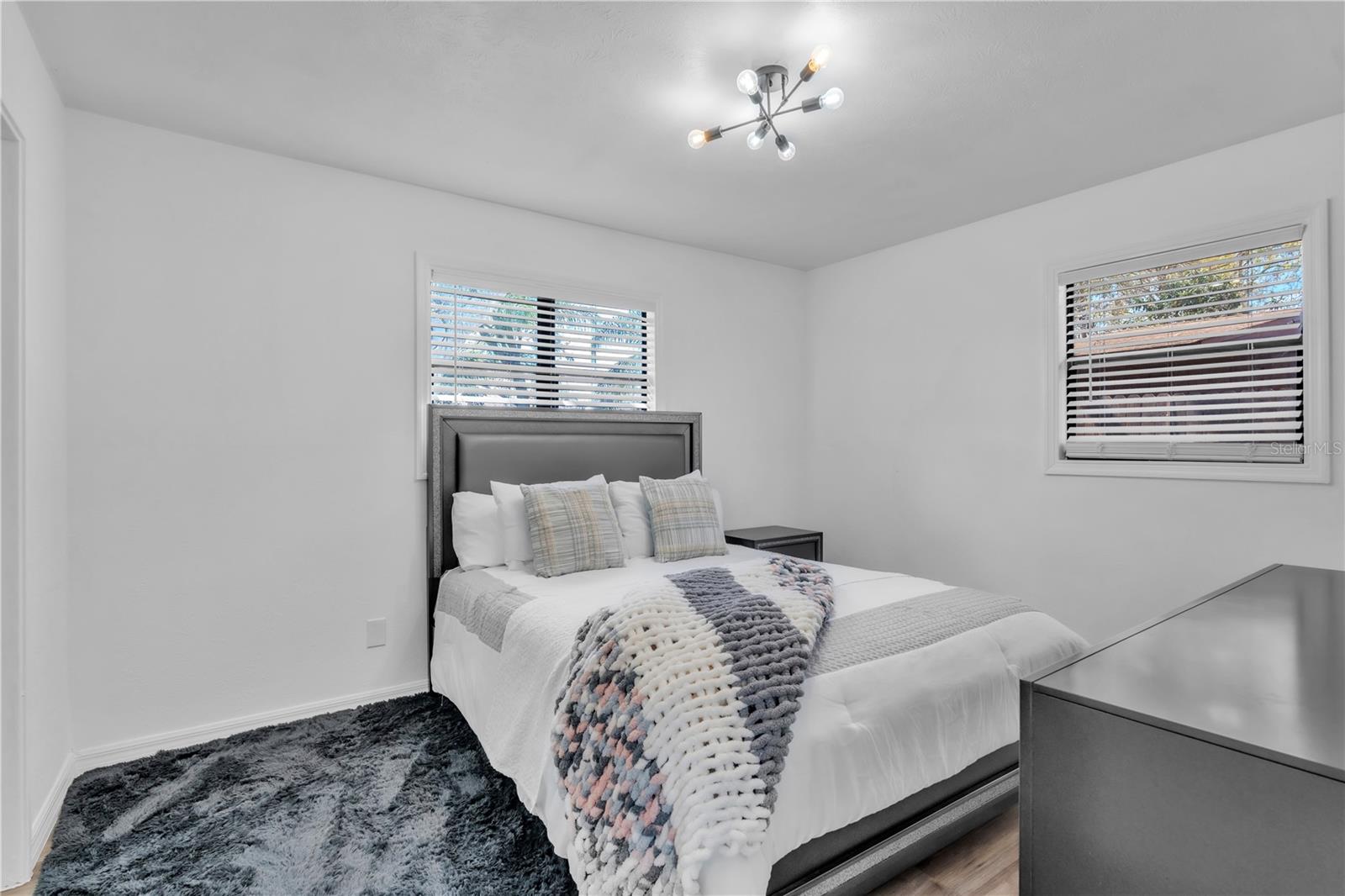 GANDY GARDENS 3 - Residential