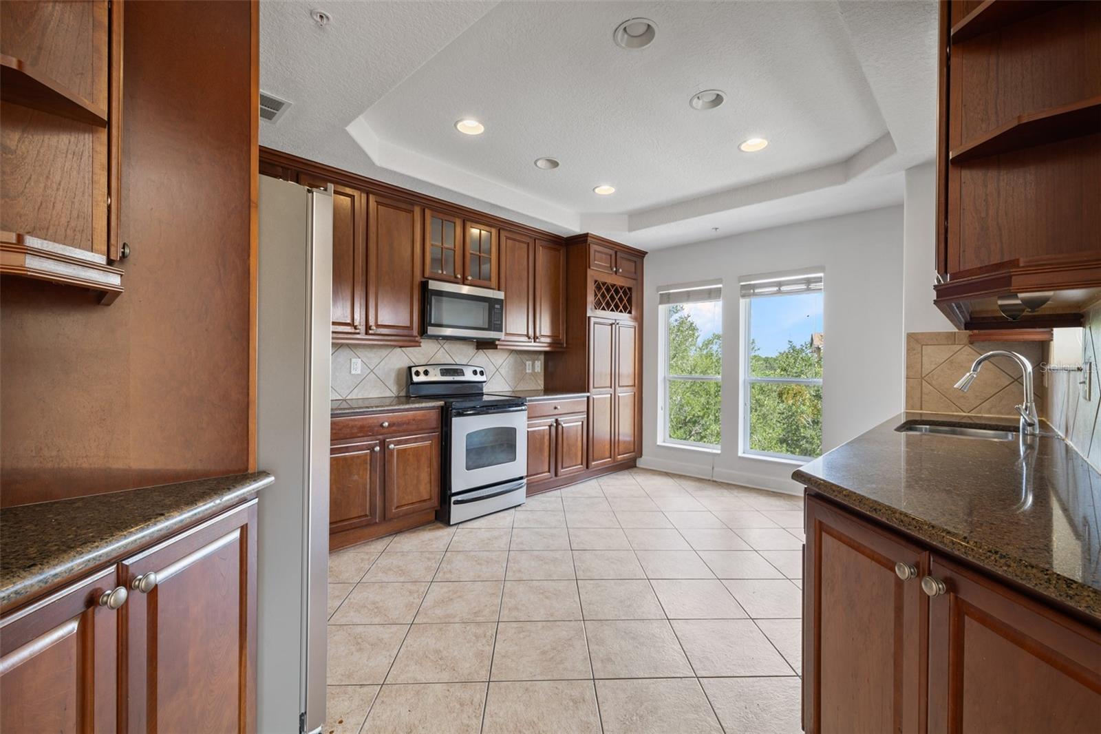 TOSCANA CONDOS - Residential