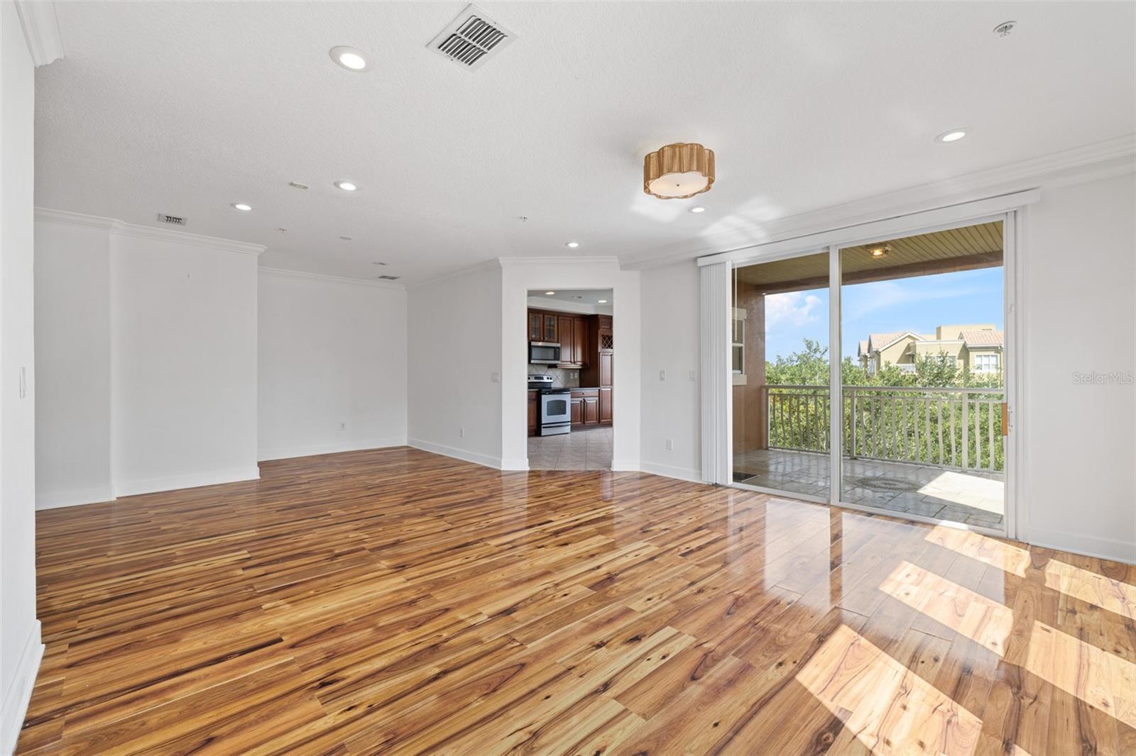 TOSCANA CONDOS - Residential