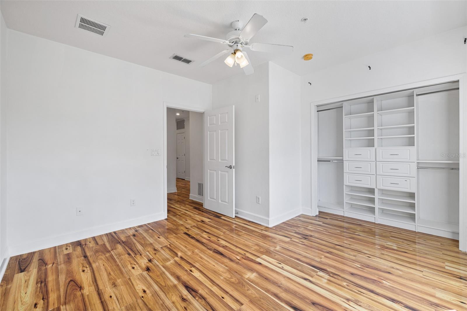TOSCANA CONDOS - Residential