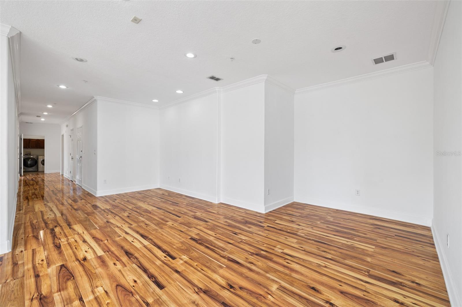 TOSCANA CONDOS - Residential