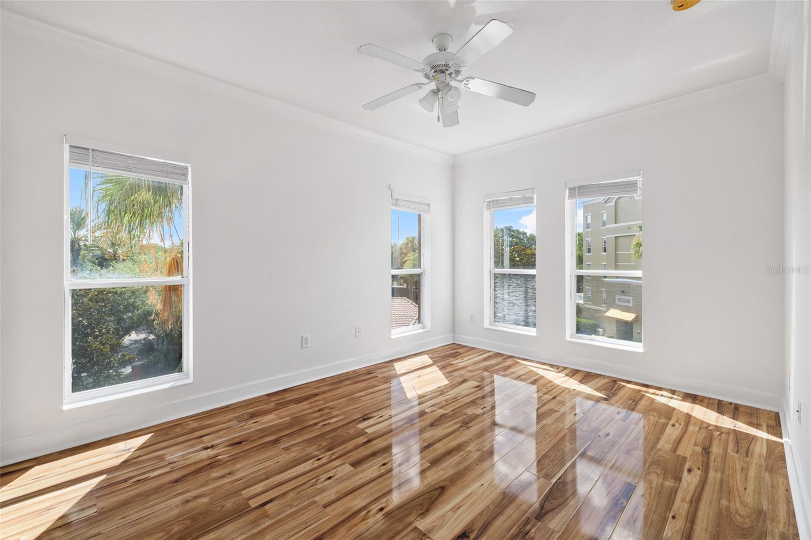 TOSCANA CONDOS - Residential
