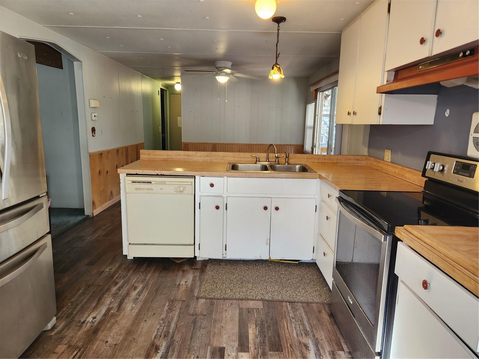 MARINA PARK MOBILE HOME ESTATE - Residential