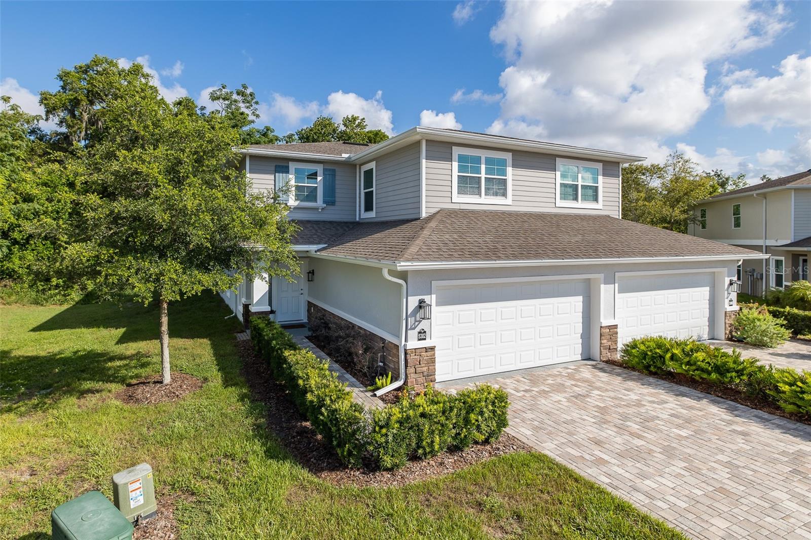 RIVERWALK PRESERVE - Residential