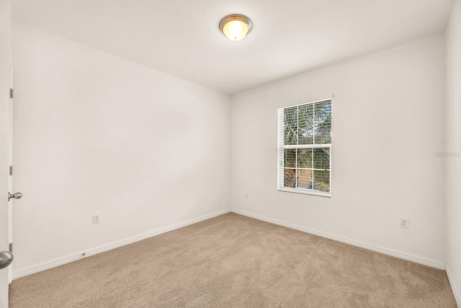 HIDDEN RIVER TWNHMS PH 2 - Residential Lease