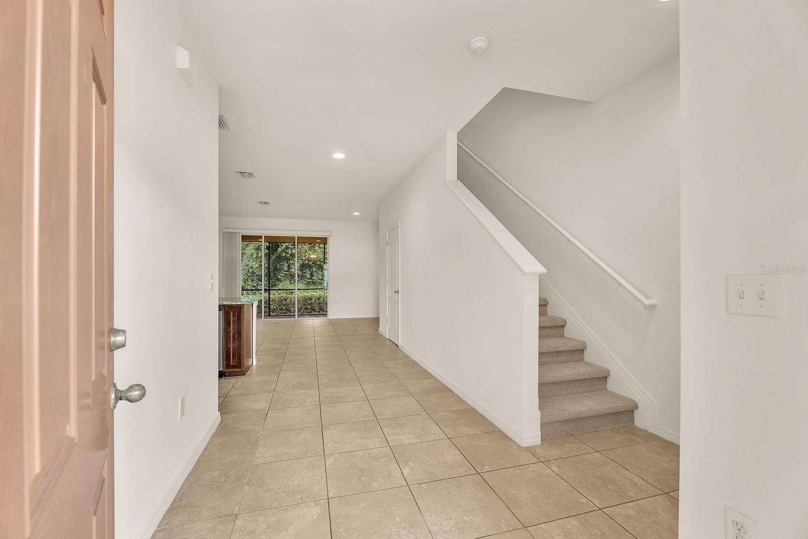 HIDDEN RIVER TWNHMS PH 2 - Residential Lease