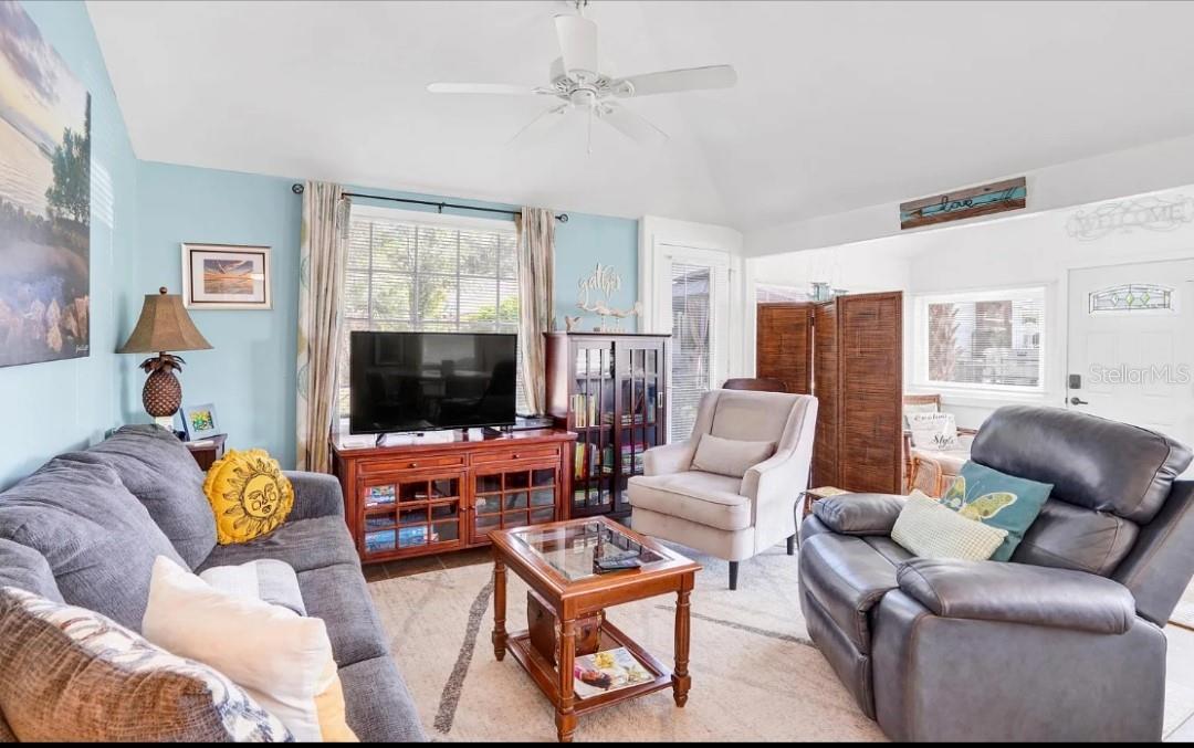 SPRING PARK REV - Residential