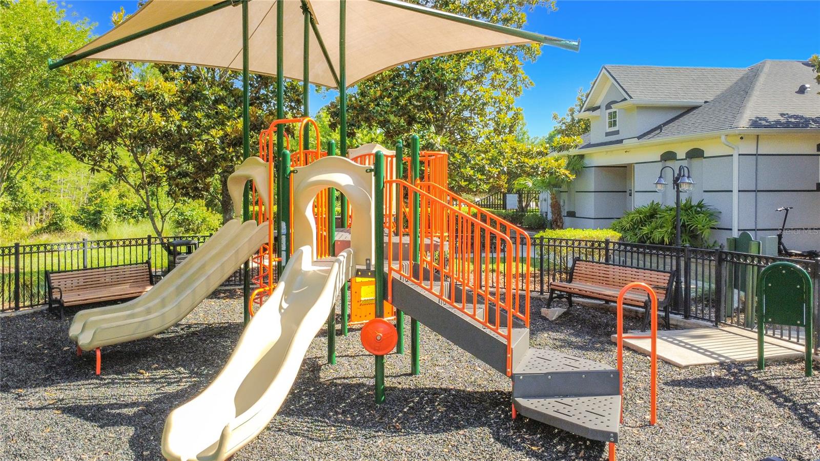 SPRING ISLE - Residential Lease