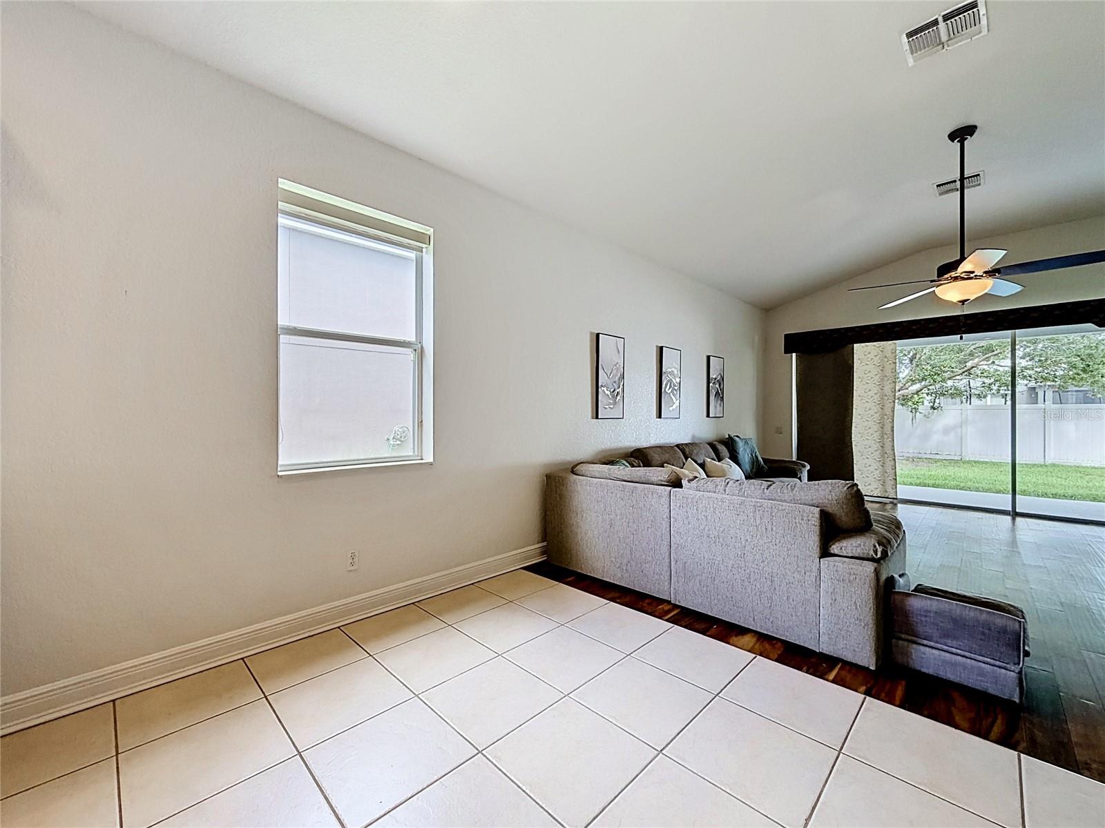 SPRING ISLE - Residential Lease