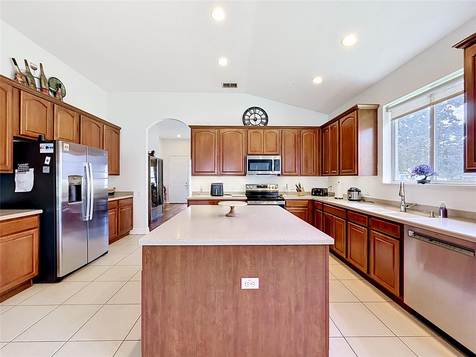 SPRING ISLE - Residential Lease
