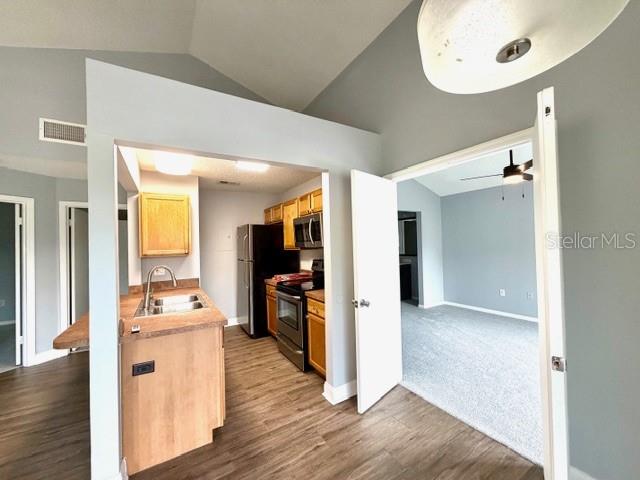SUN RIDGE 2 A CONDO - Residential