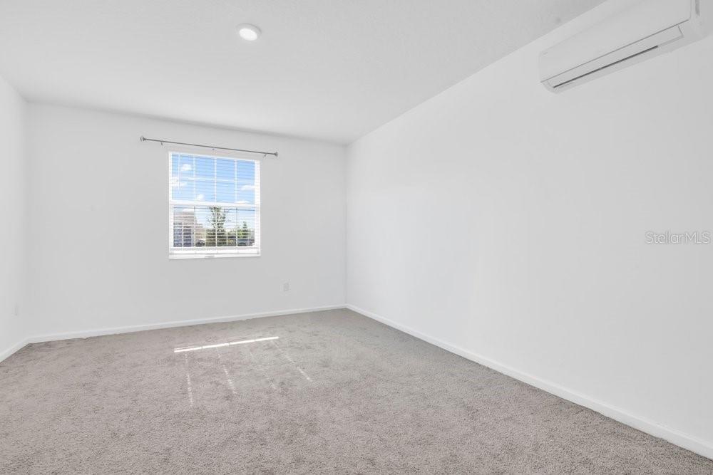 STOREY CREEK PH 1 - Residential