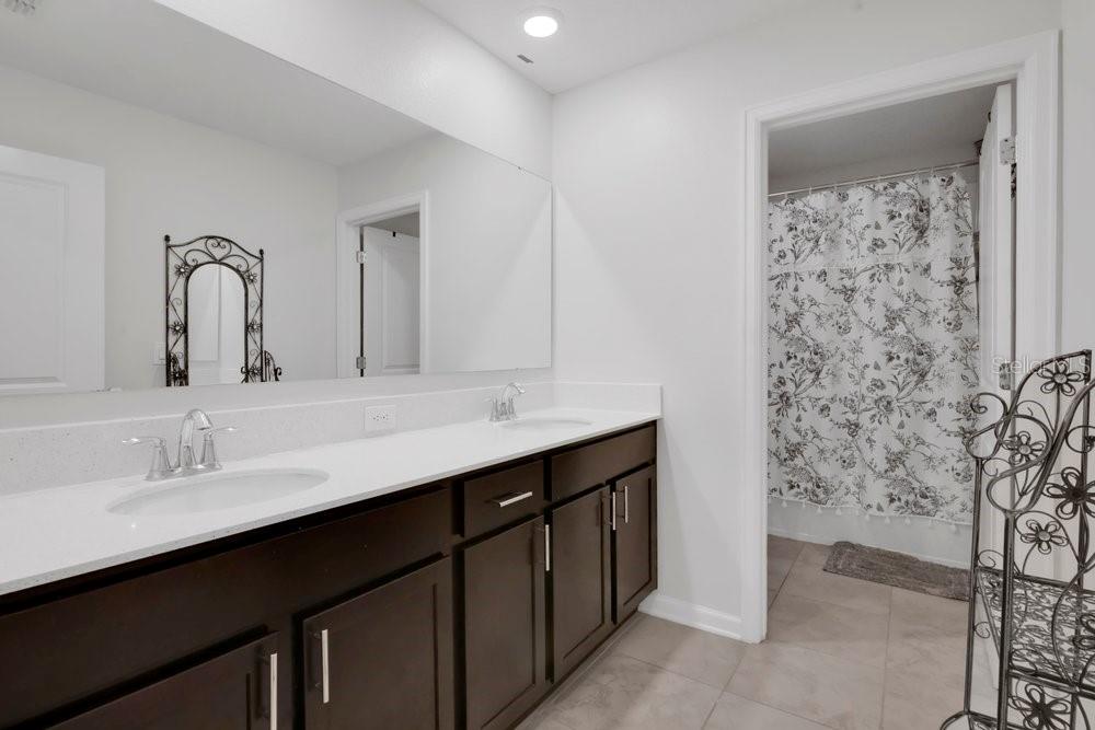 STOREY CREEK PH 1 - Residential
