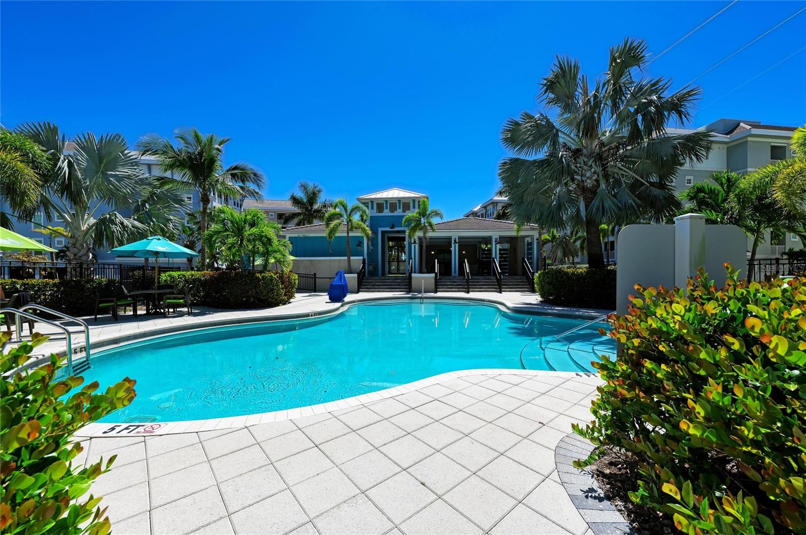 EDGEWATER WALK II/HARBOUR ISLE - Residential
