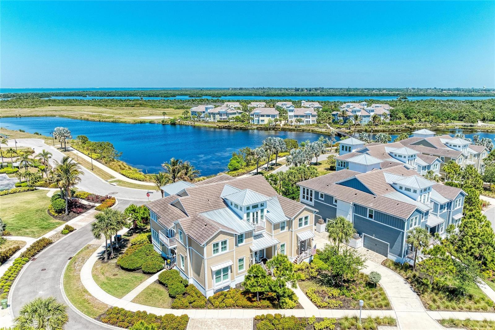 EDGEWATER WALK II/HARBOUR ISLE - Residential