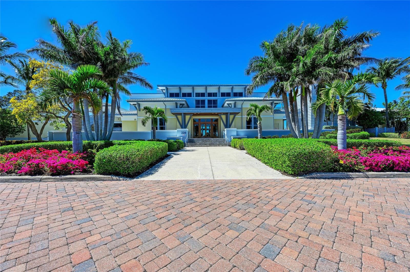 EDGEWATER WALK II/HARBOUR ISLE - Residential