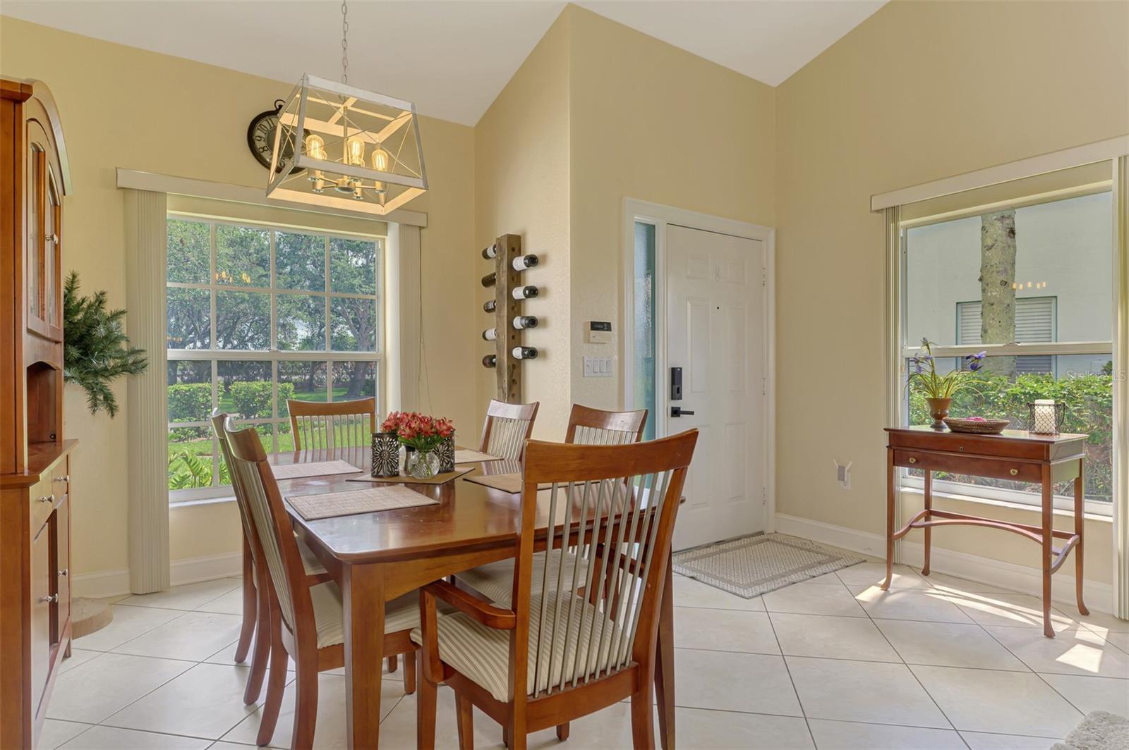 FAIRWAY GARDENS - Residential