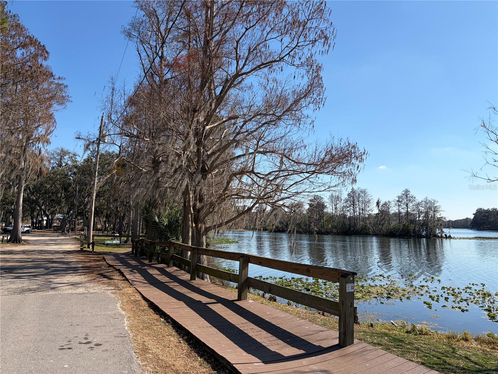 MEADOWOOD OAKS - Residential