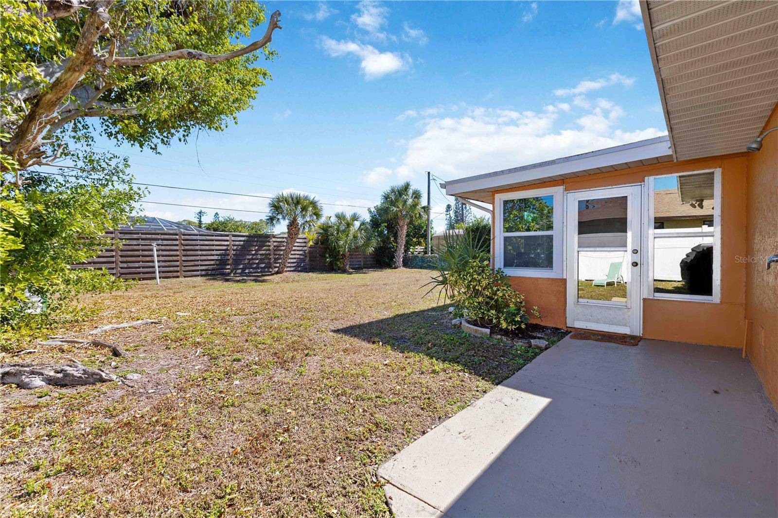 SOUTH VENICE - Residential