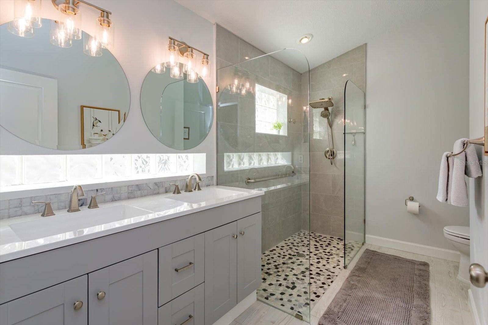 WESTBROOKE PH 01 - Residential